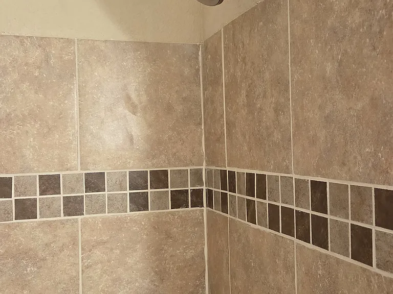 220 W Lipan Dr #3 — Photo 7