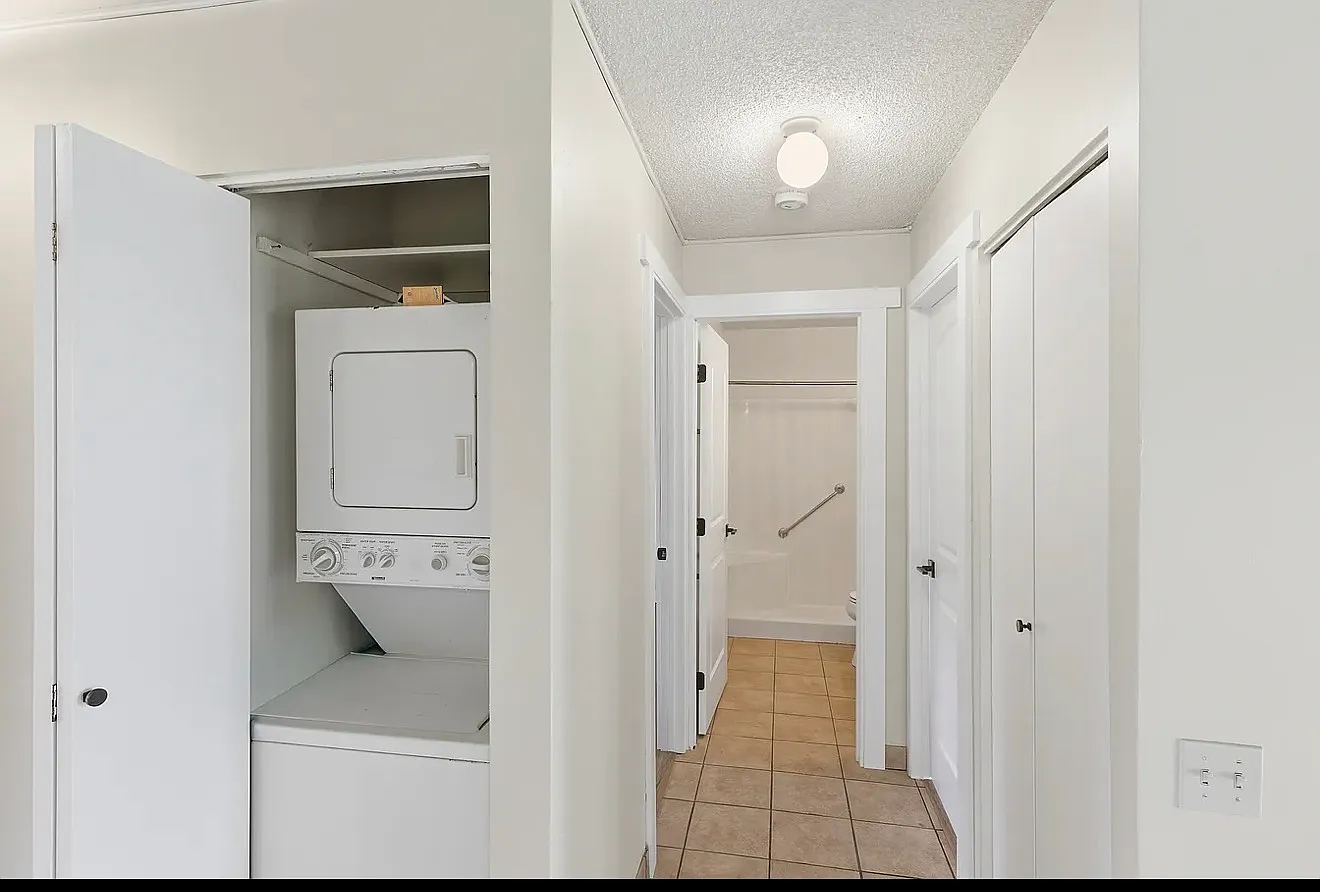 3-3400 Kuhio Hwy — Photo 4