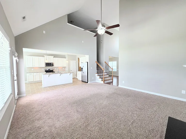 2229 Andalusian Dr — Photo 5