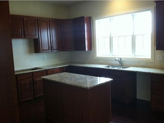 5th image of 4055 Chelsea Grn #63