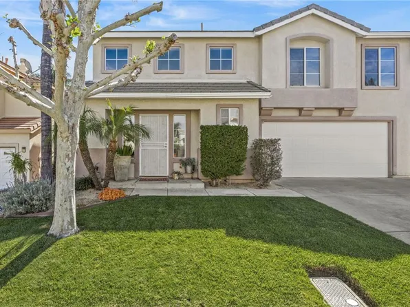 3387 Moonlight Ln, Corona, CA 92881