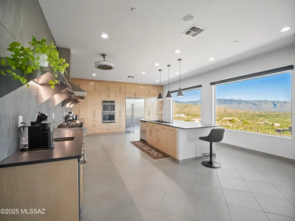 11900 E Ponce De Leon, Tucson, AZ 85749