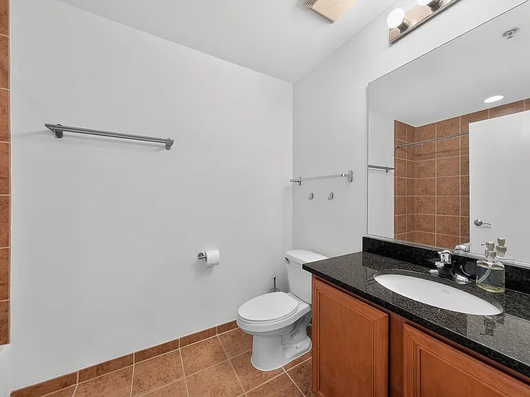 1255 S State St #1304 — Photo 13
