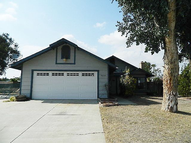 1st image of 23206 Bay Ave