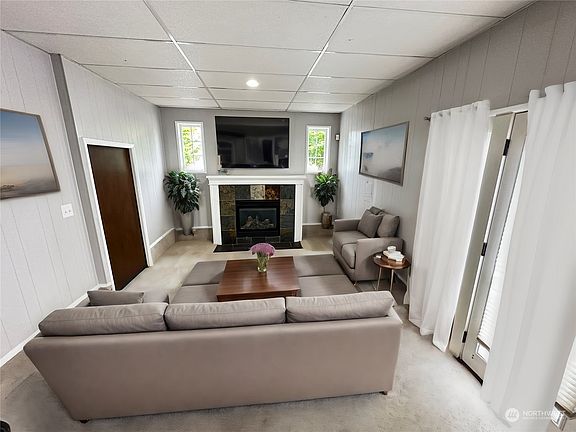 4th image of 5009 Brassfield Drive SE