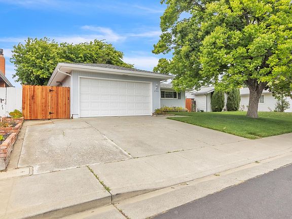 2nd image of 2506 Ramsay Way