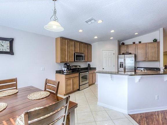 3rd image of 17332 Cypress Preserve Pkwy