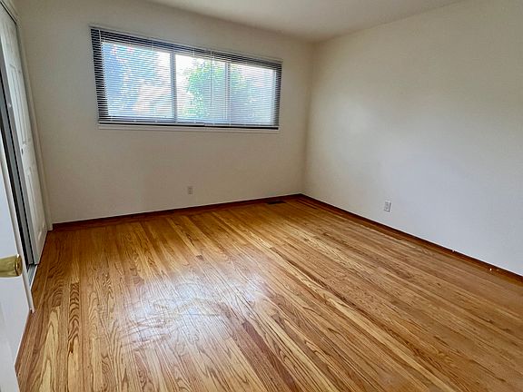 4th image of 59 Pacific Ave