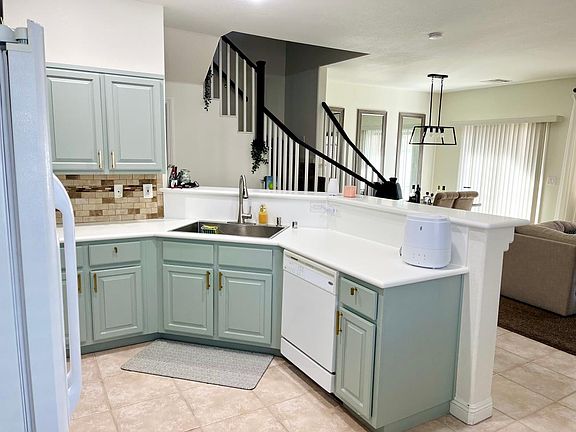 3rd image of 1070 Elation Ln Unit 102