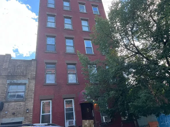 207 15th St #32, Jersey City, NJ 07302