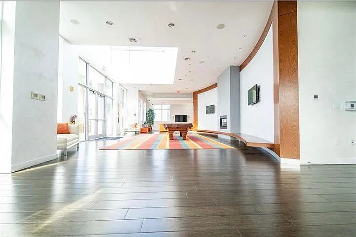300 S Australian Ave #808 — Photo 21