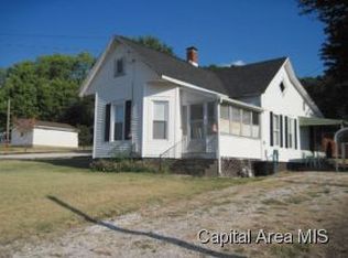 541 Lincoln Ave, Chandlerville, IL 62627