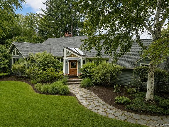 4th image of 278 Hawley Road