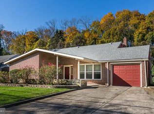 40 S Brookside Rd, Springfield, PA 19064