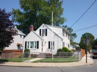 91 Vogel St, West Roxbury, MA 02132