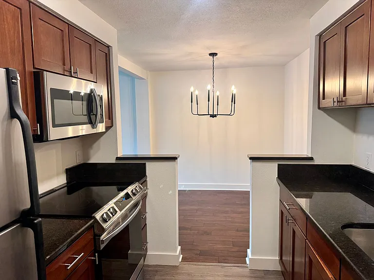 15821 NE Leary Way #C126 — Photo 3
