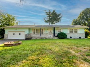 216 N Orchard Crest Ave, Springfield, MO 65802