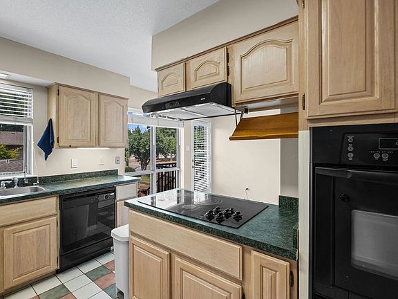 5th image of 439 S Perkins Rd #2