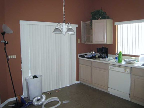5th image of 1978 Westpointe Cir