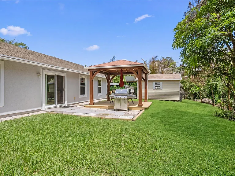 14122 Citrus Dr — Photo 21