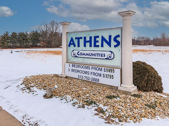 2nd image of 1434 Athens Dr