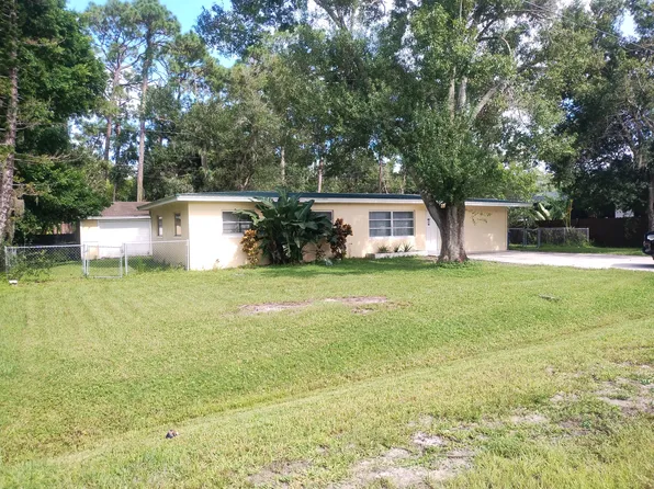 155 Meta St, Fort Myers, FL 33905