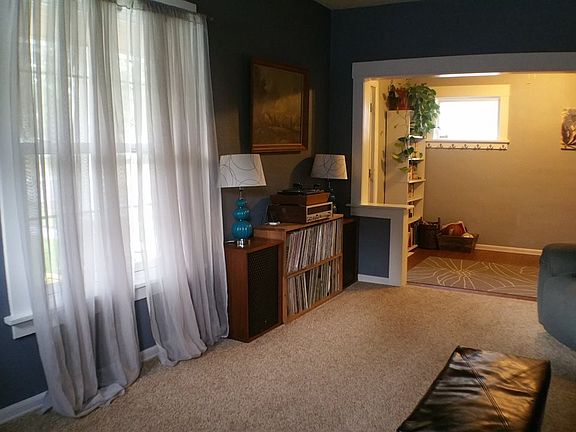 5th image of 3718 E 35th Ave