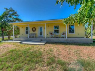 1102 Choctaw Trl, Kingsland, TX 78639