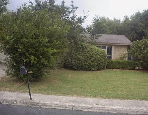 1st image of 1222 GEN BRAGG DR