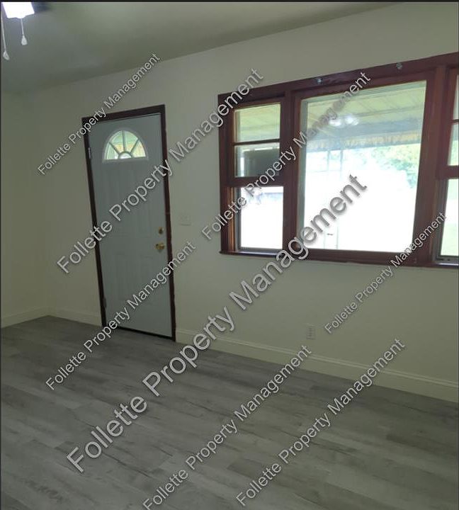 1st image of 905 W Forrest St