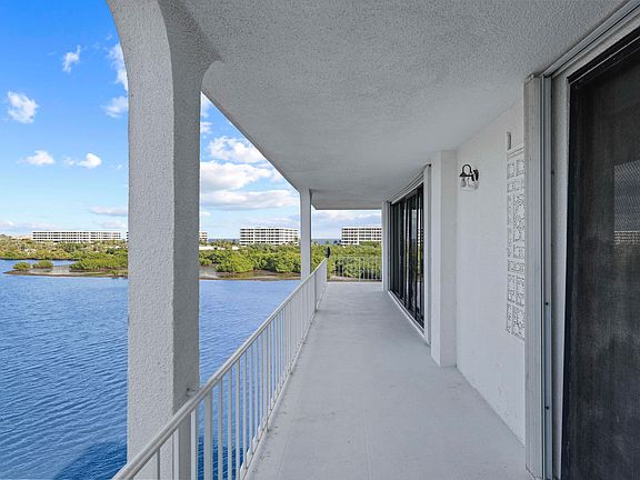 4th image of 2155 Ibis Isle Road #Ph 3