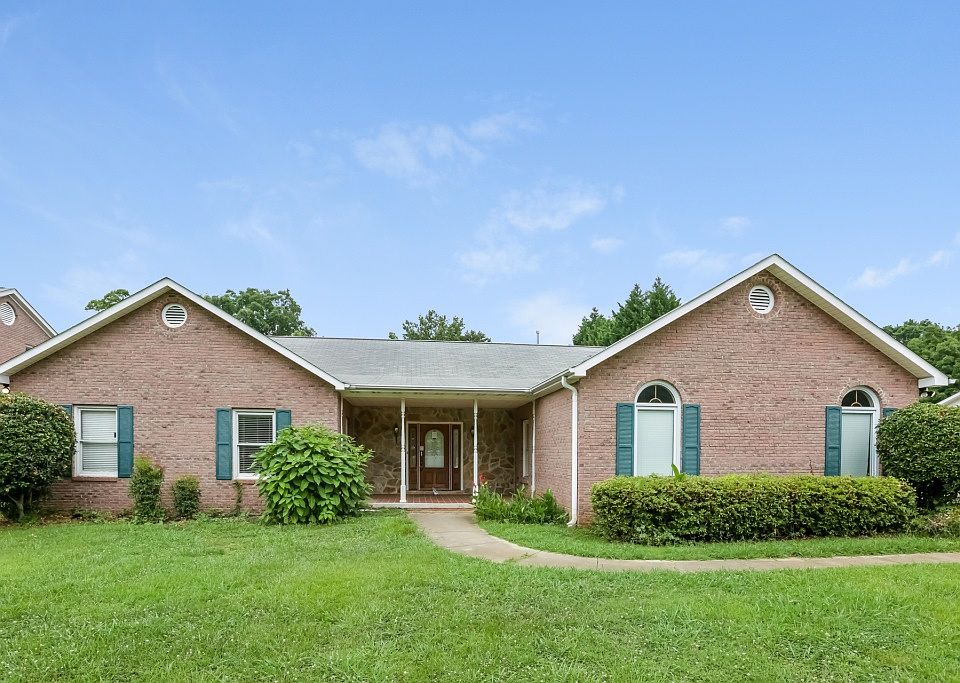 1st image of 7724 Linda Lake Dr