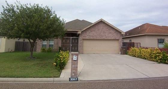 1st image of 3207 Zoe Ave