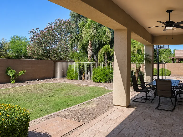 2405 W Wildhorse Dr — Photo 20