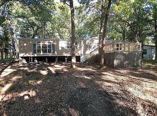 679 Eastshore Dr, Wills Point, TX 75169