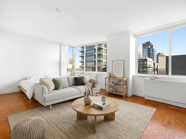 80 Dekalb Avenue image 1 of 25