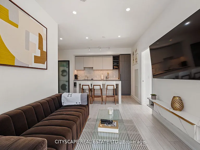 55 Mercer St S #1802 — Photo 13