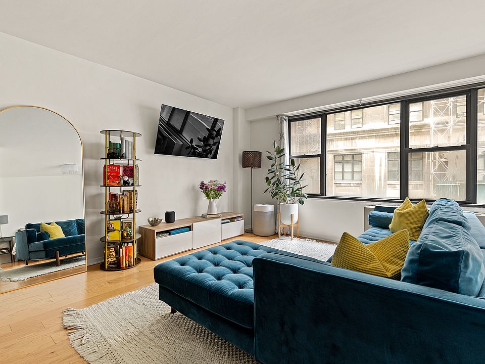 1st image of 85 Livingston St APT 4N