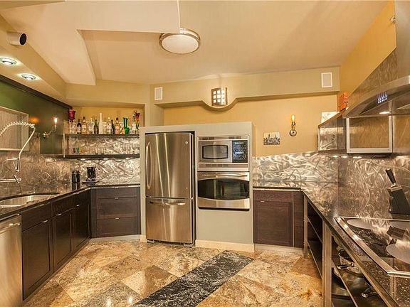 4th image of 322 E Central Blvd Unit 902
