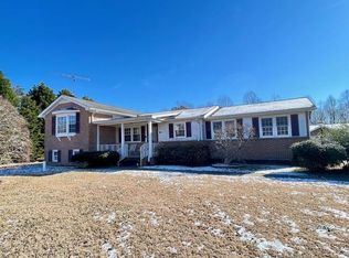 298 Warrens Ln, Callao, VA 22435