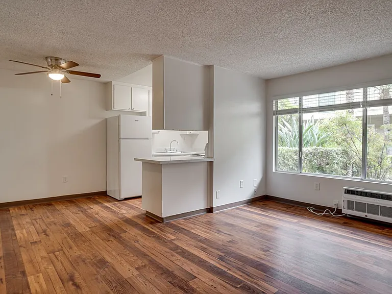 Casa Tierra Apartments — Photo 18
