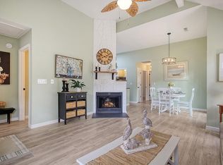 100 Fern Ct, Summerville, SC 29486