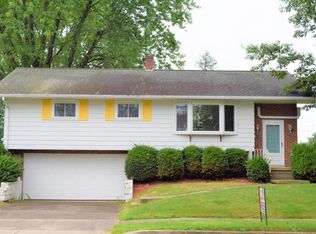 811 N 10th St, Selinsgrove, PA 17870