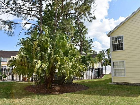 4th image of 5004 Laguna Bay Cir APT 47