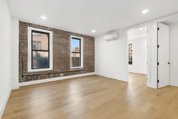 Rented by Fountain Realty Group | media 4