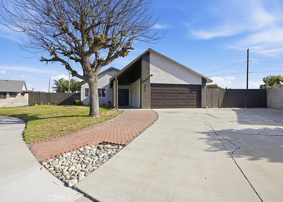 1st image of 4063 Honeysuckle St