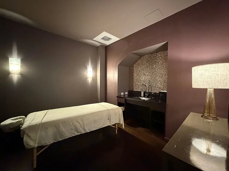 1555 Kapiolani Blvd #1901 — Photo 33