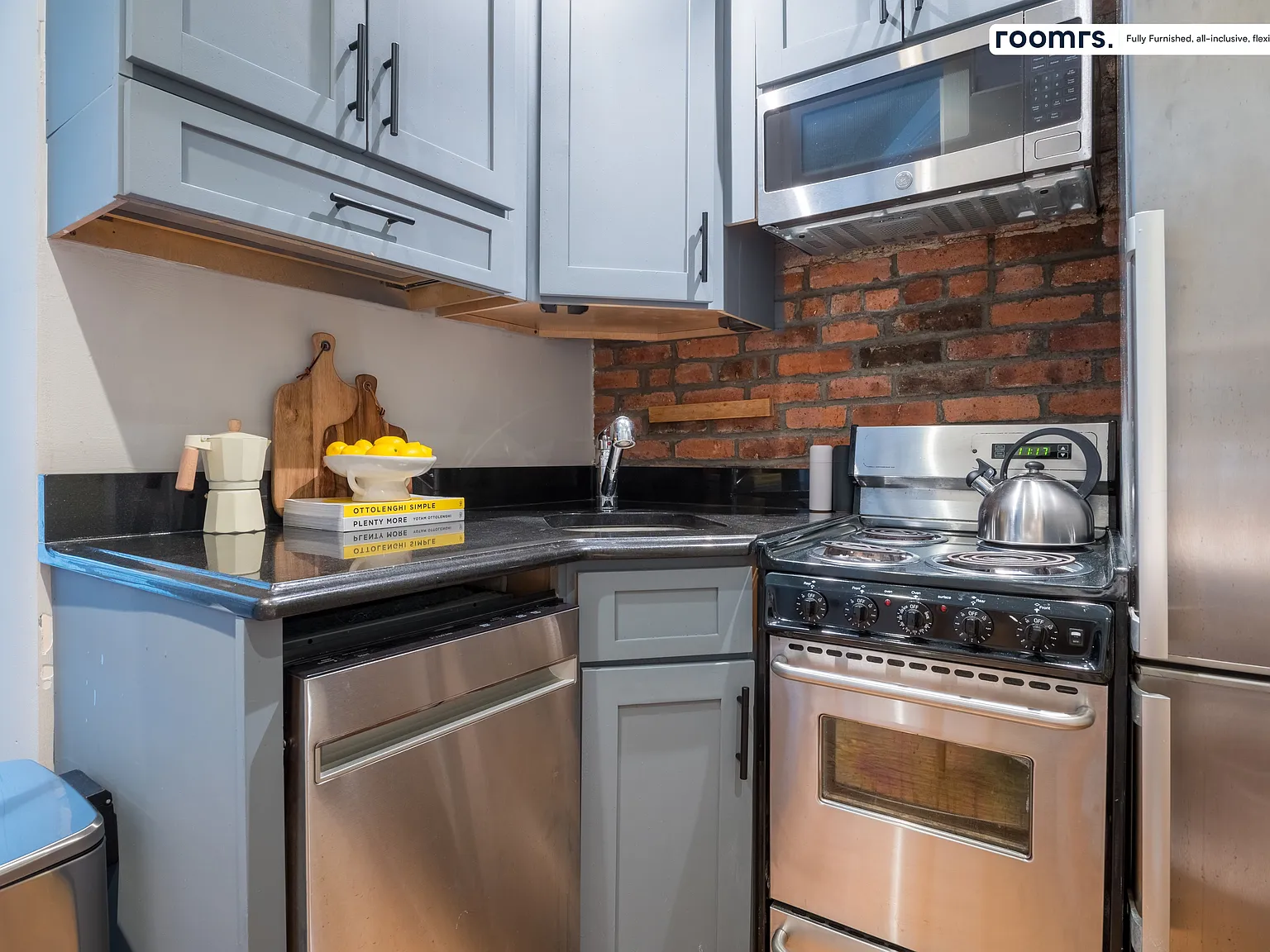 3 bed, 357 sqft, $2,251 — Photo 4