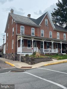 231 3rd St, East Greenville, PA, 18041
