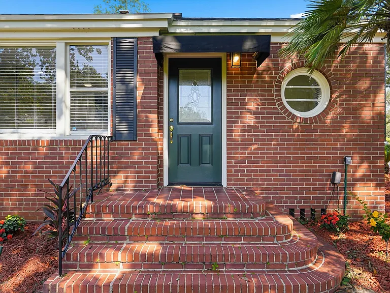 1674 Parrish Pl — Photo 9